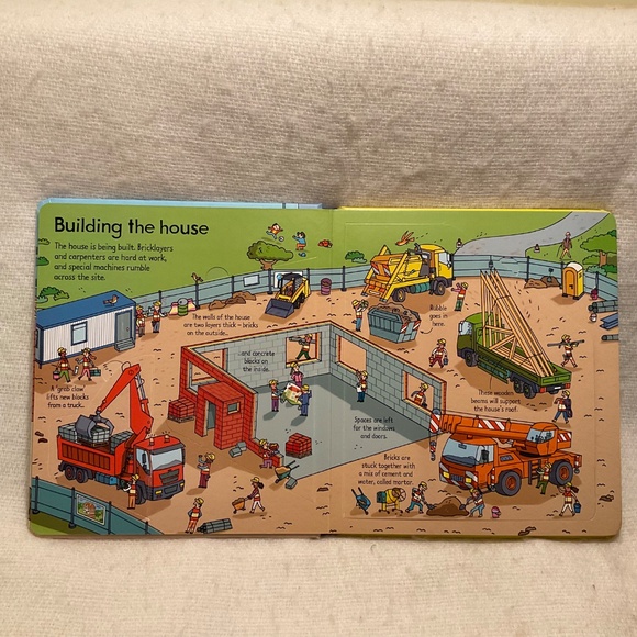 Usborne Look Inside Construction Site Book Lift A Flap - Picture 4 of 6